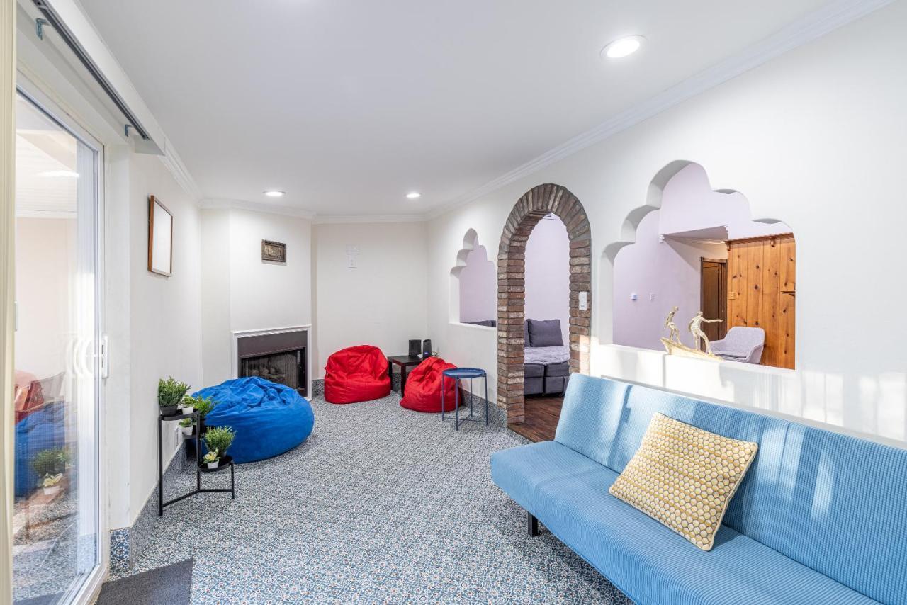 Spacious Home With Garden & Pool 로스앤젤레스 외부 사진
